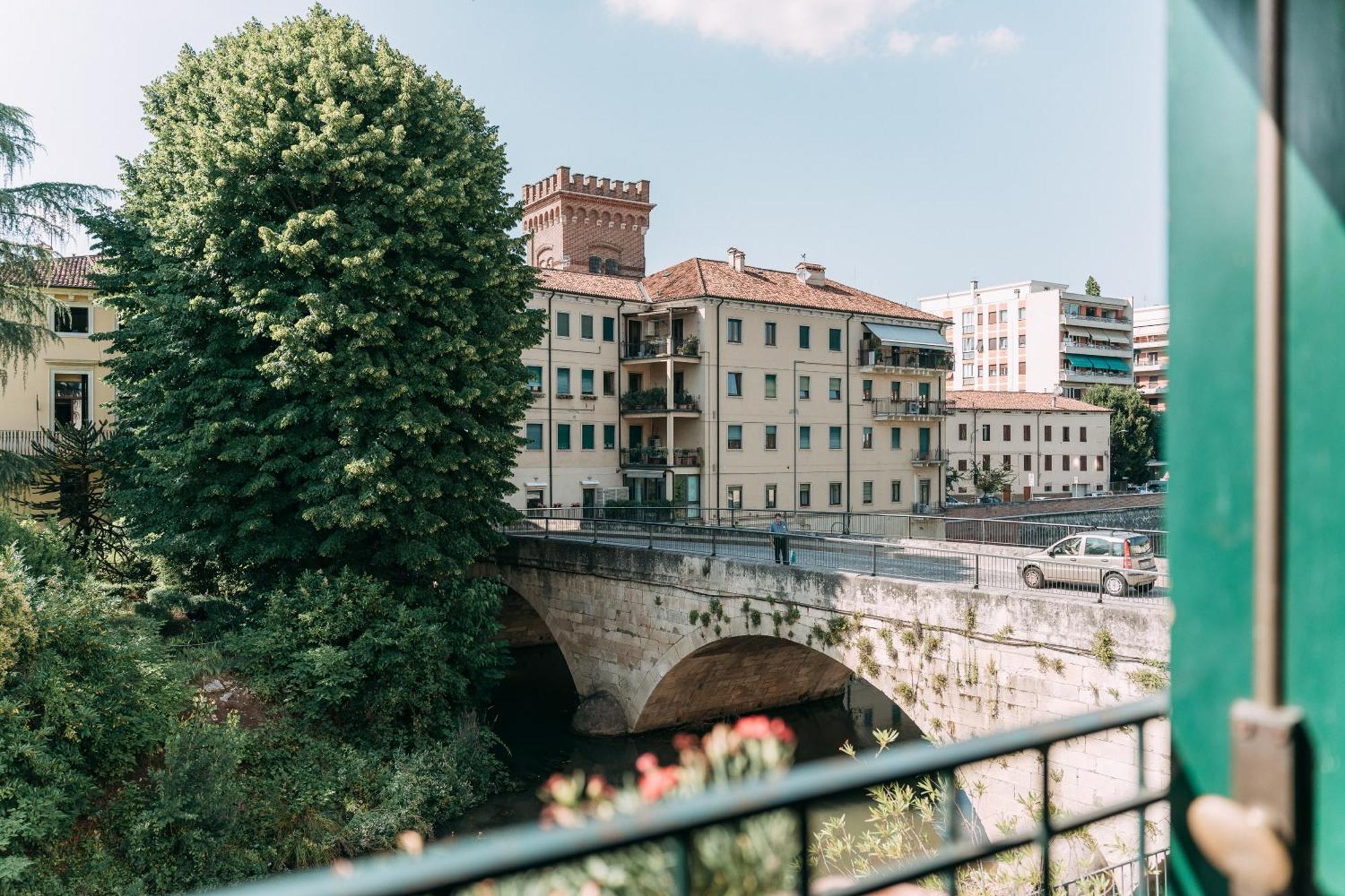 Palladio Apartment - Vista Fiume, In Centro Con Garage Виченца Екстериор снимка